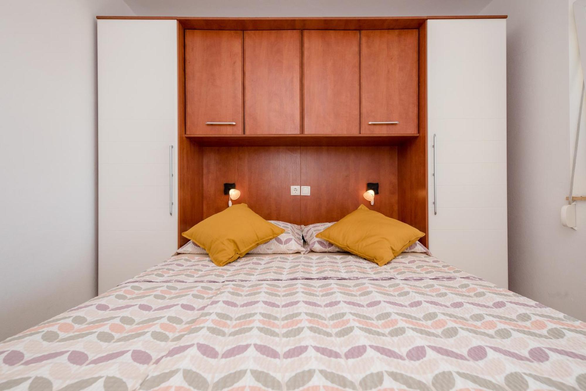 Casa Surya - With Sea View And Swimming Pool Apartman Barbat na Rabu