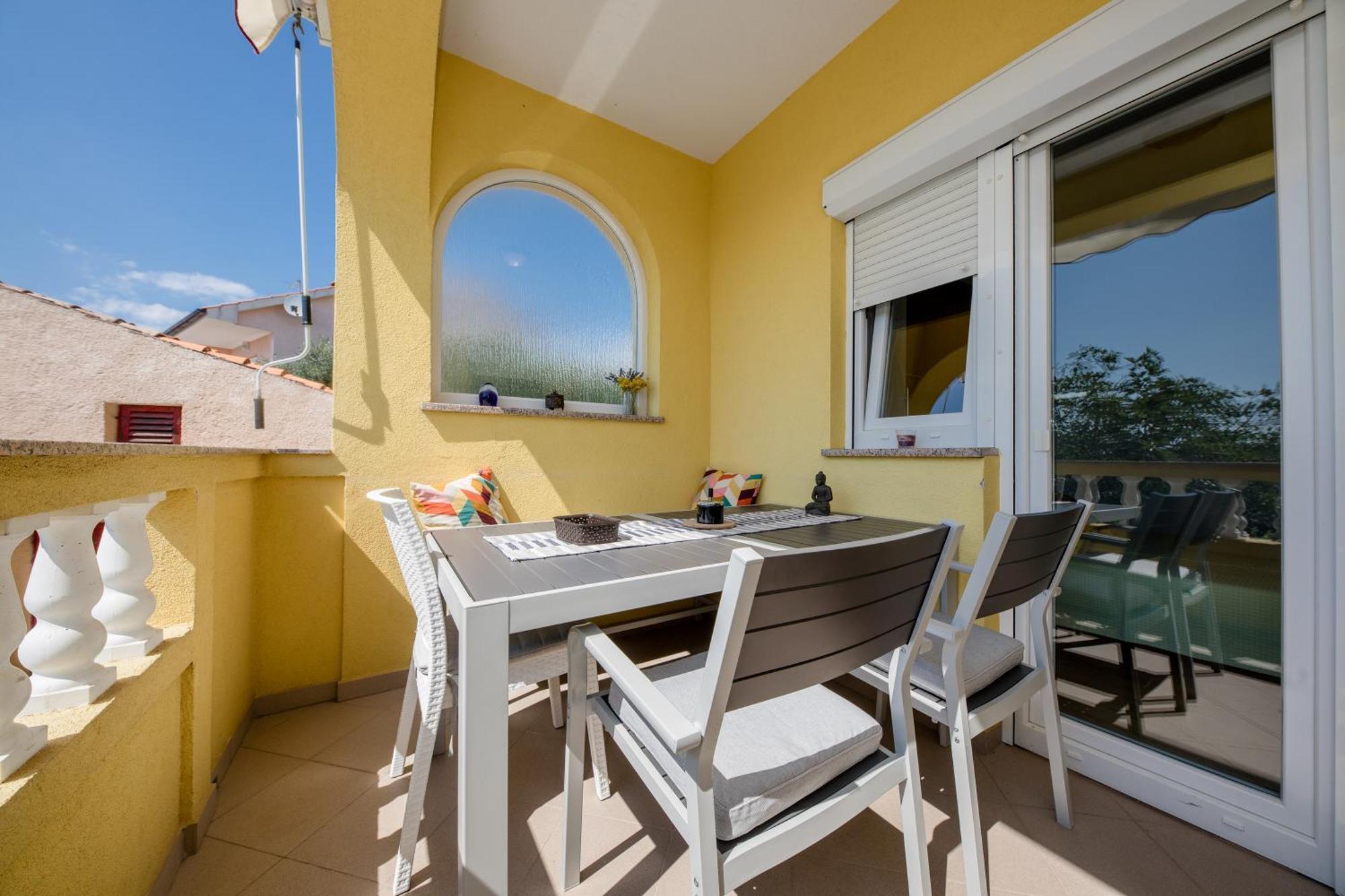 Casa Surya - With Sea View And Swimming Pool