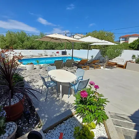 Casa Surya - Apartments With Sea View And Swimming Pool Barbat na Rabu Exterior photo